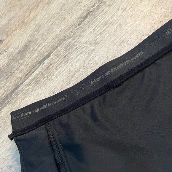 Moosejaw Men's Softshell Jacket with Stowaway Hood, Black, Medium - Picture 9 of 15